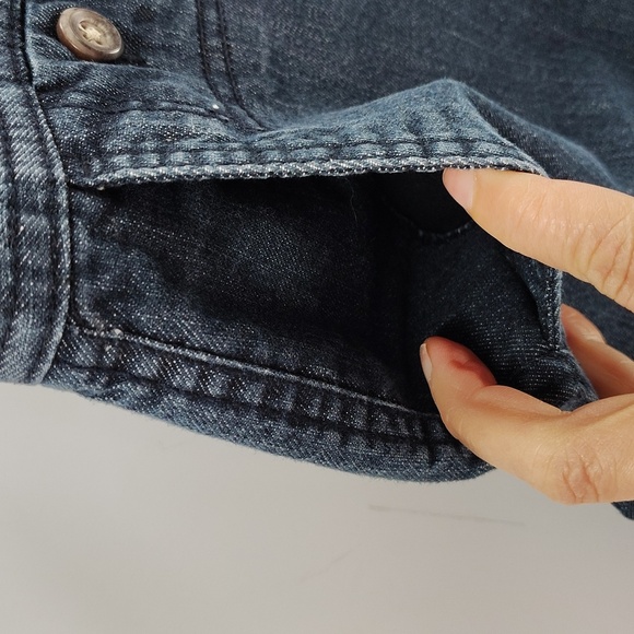 Dockers Bermuda Shorts Size 8 Stretch Side Pockets - Picture 6 of 9